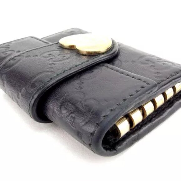 AUTHENTICITY GUARANTEED Gucci Key holder Key case Guccissima Black Gold Woman - Picture 3 of 5